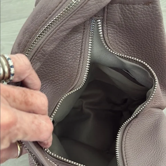 Valentina Dusty Rose Leather Backpack - Picture 6 of 9